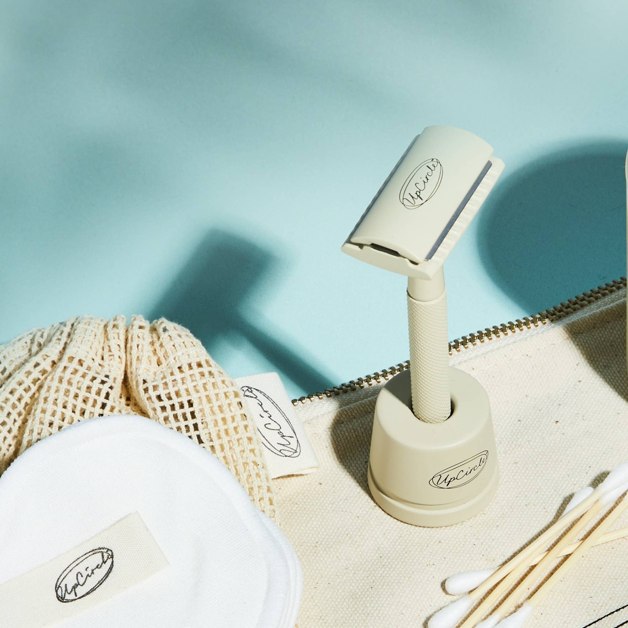 Safety Razor — Chrome, Two Blades Included