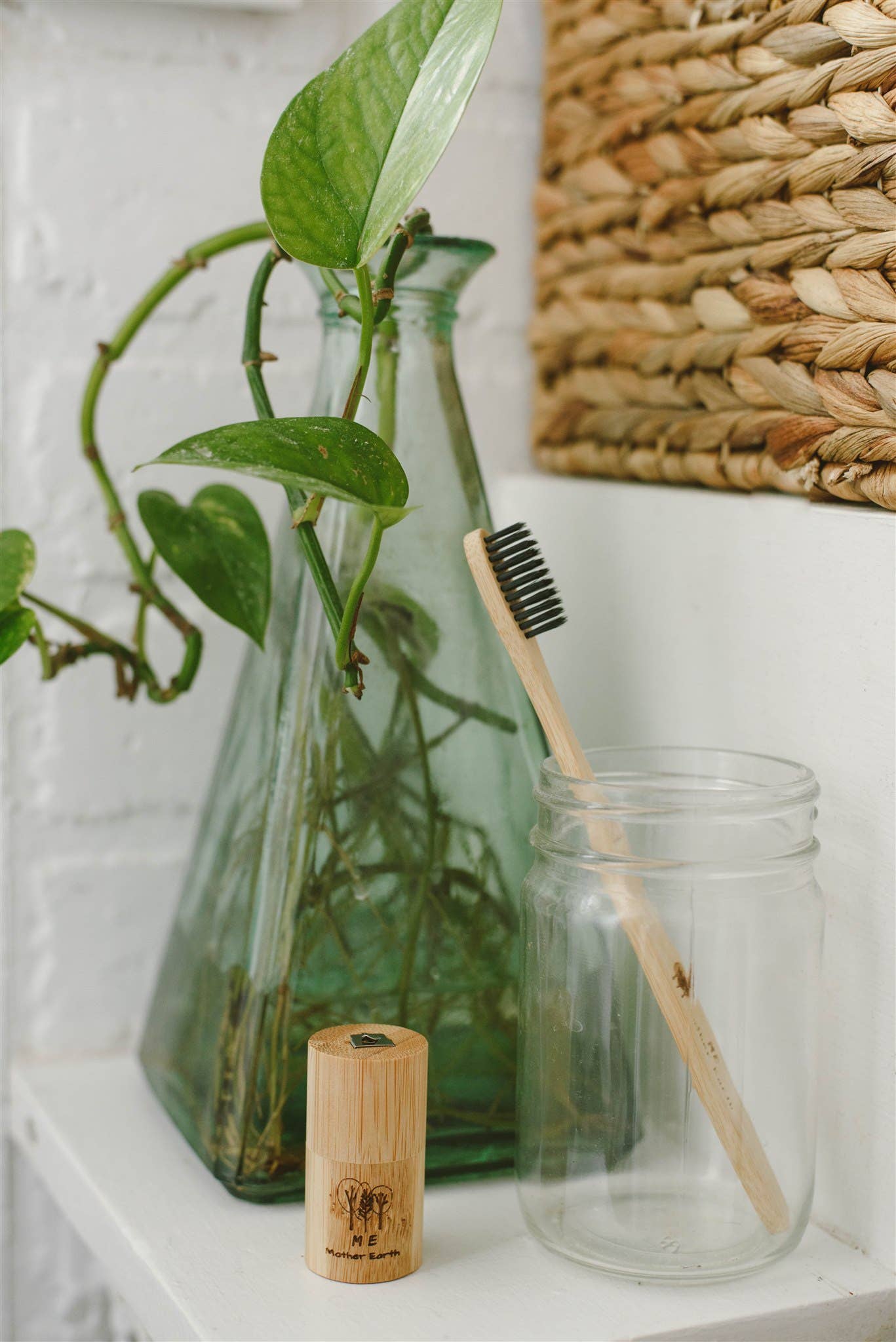 Dental Floss — Bamboo Container